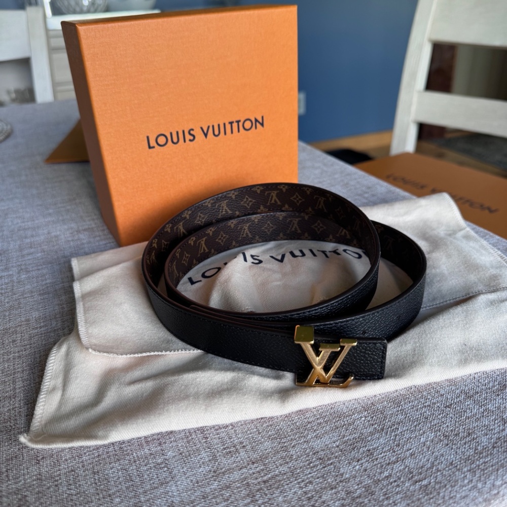 Louis Vuitton Iconic 25mm Reversible Belt size 90. - Picture 2 of 4